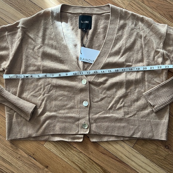 NWT LE ORE Palermo Cashmere Cardigan Size M - Picture 8 of 11